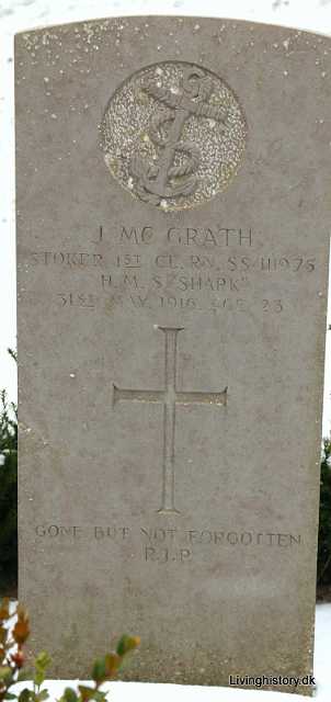 IMG_3232.JPG - John Mc Grath, Stoker 1st Cl. R.N., H.M.S. “Shark” Died 31. May – found 22. June – buried 25. JuneFound on Rødhus beach. He had a letter in his pocket with the name John McGrath.“Gone but not forgotten RIP”