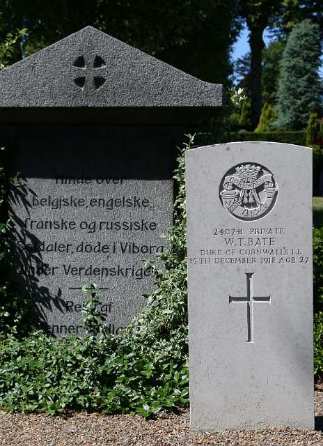 Bate.JPG - Pte. William T. Bate, Duke of Cornwall’s Light Infantry.       Pte. Bate had been taken to hospital on the 13'th suffering with gallstones. The young man died on 15 December, the same day as his comrades left Denmark for home.